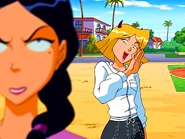 Clover with devil horns