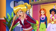 Now Clover worries over Zerlina's judgement.