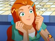 Evil Hotel Sam.jpg (108 KB)