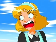Clover in maid outfit