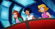 Totally Spies! The Movie 7