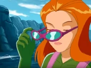 Samantha putting on the Binocular Shades