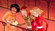 Totally Spies Volcanic Lair