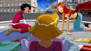 Totally Spies! The Movie Clover, Sam 3