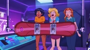 S07E10(32).jpg (328 KB)