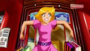 Clover shopping in "Totally Spies! The Movie"