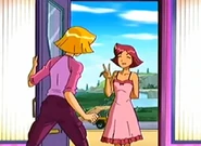 Clover tells Tara to leave.