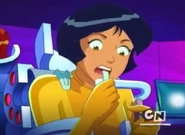 Alexandra chewing the gum