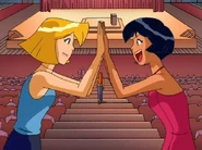 Auditorium in “Black Widows”