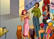 Tara popular due to acting like Clover.