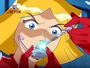 "Alex Gets Schooled"