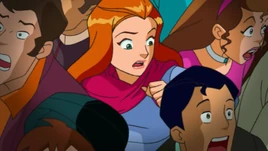 Sam trapped in Malled