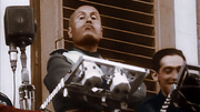 Mussolini posture