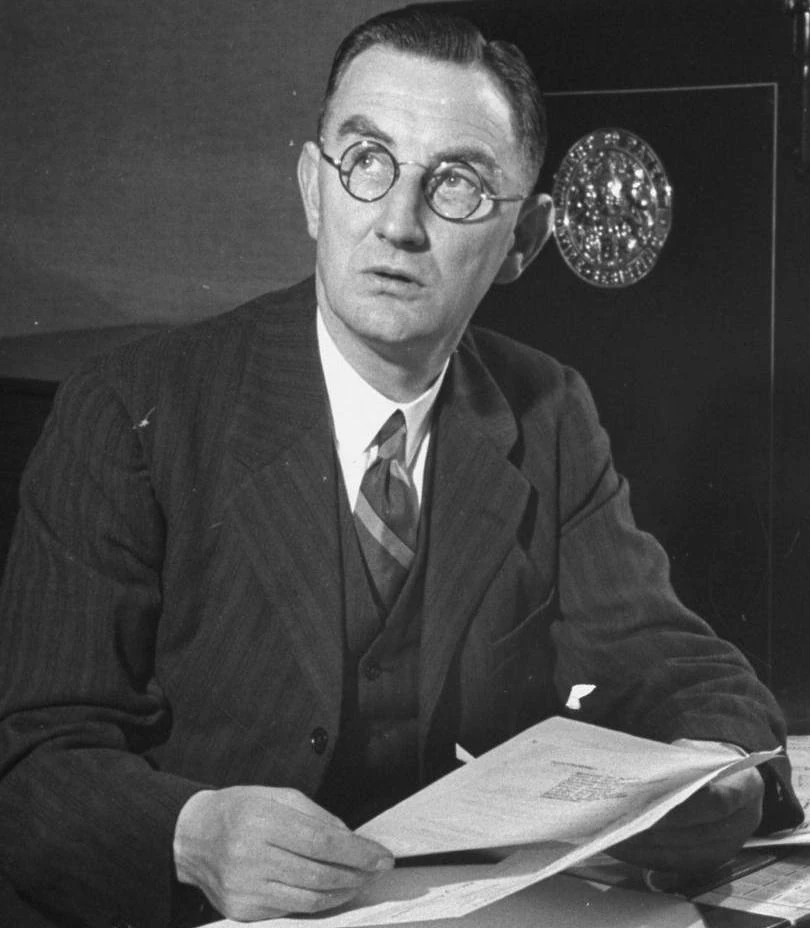 Oscar Traynor Historica Wiki Fandom