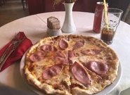 Albanian pizza.jpg (272 KB) Pizza from Shkodër