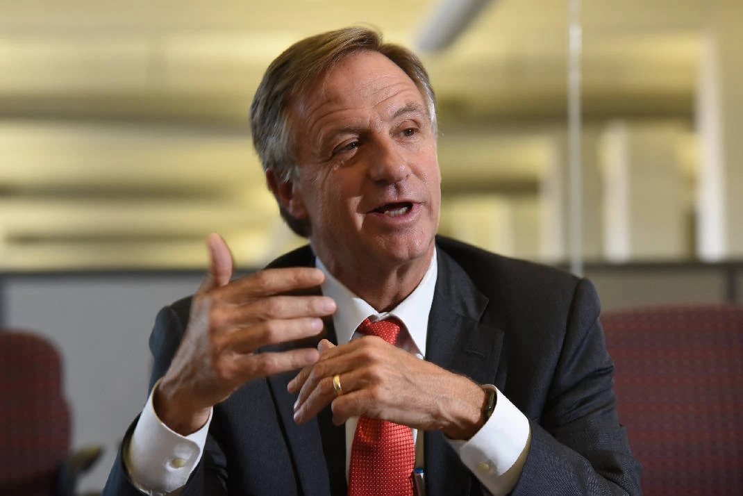 Bill Haslam | Historica Wiki | Fandom