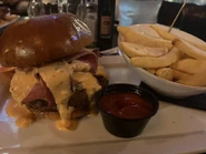 Corned beef burger.jpg (2.36 MB) A corned beef burger