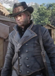 A shaved Arizona preparing to defend Valentine