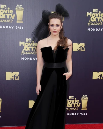 Katherine Langford Tote Madchen Lugen Nicht Wiki Fandom