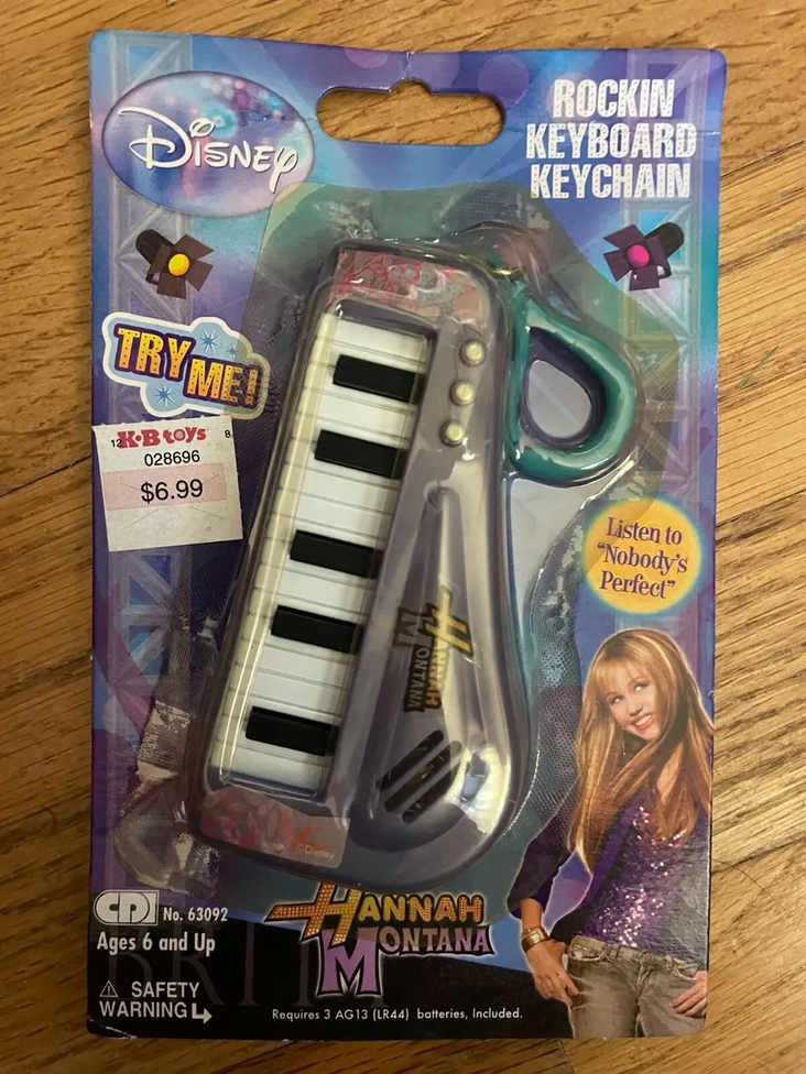 Keychains that make noise best sale
