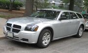 05-07 Dodge Magnum SE