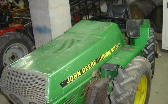 John Deere U-238, Tractor & Construction Plant Wiki