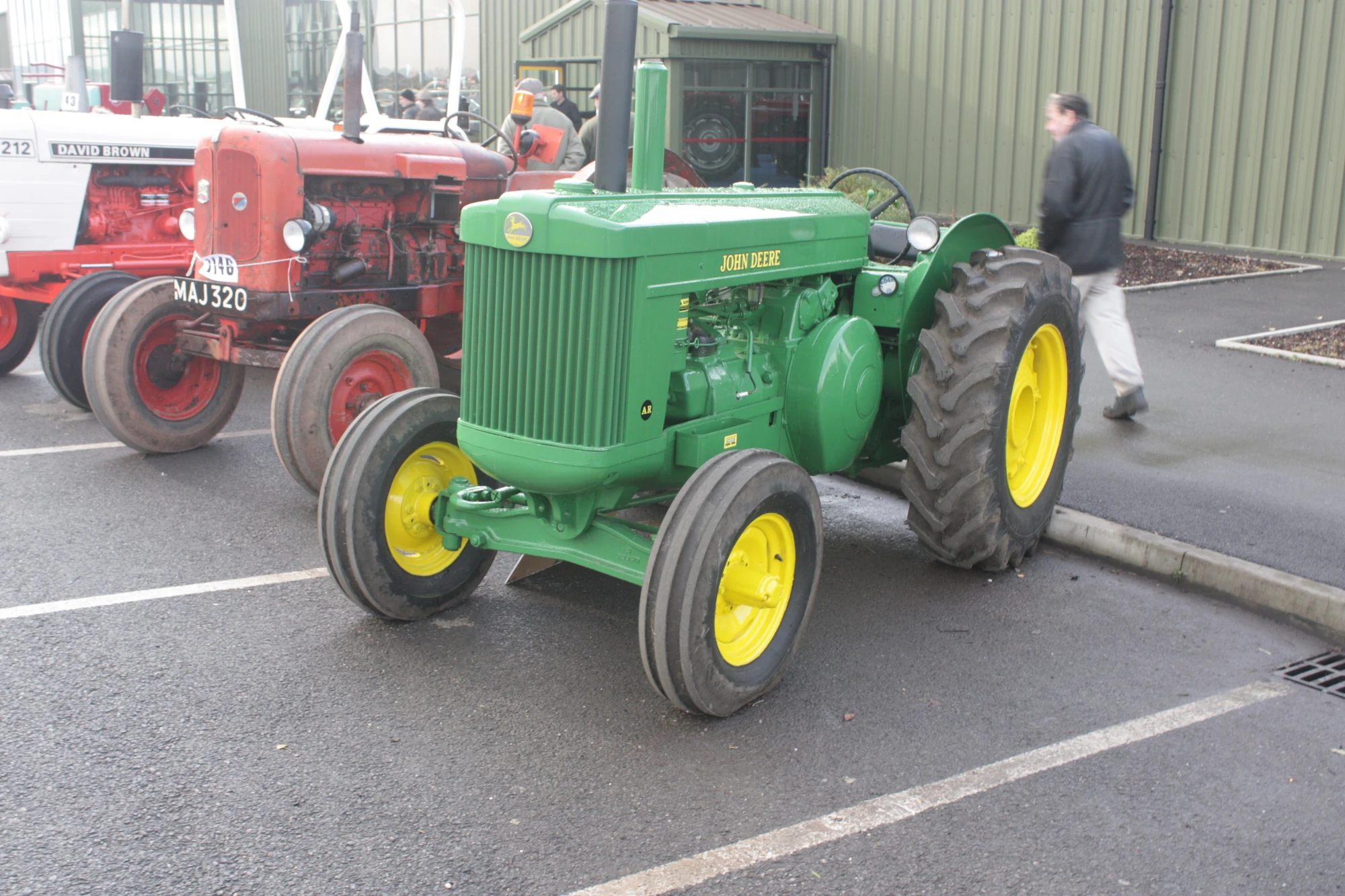 List of John Deere tractors (numerical order) Tractor & Construction