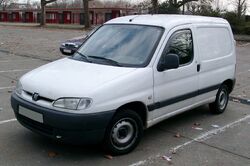 2002-2008 Peugeot Partner I (Phase II 2002) 1.6 HDi (75 Hp)