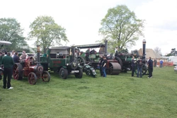 Rushden 2010 line up - IMG 9462