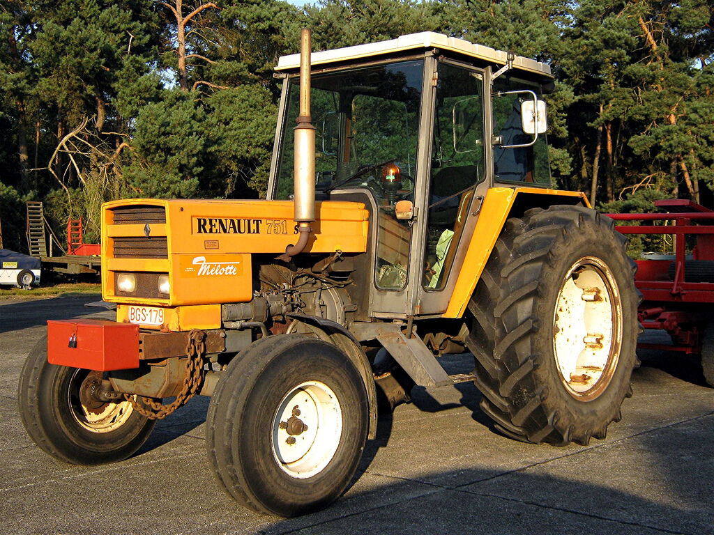 Renault 751-S | Tractor & Construction Plant Wiki | Fandom