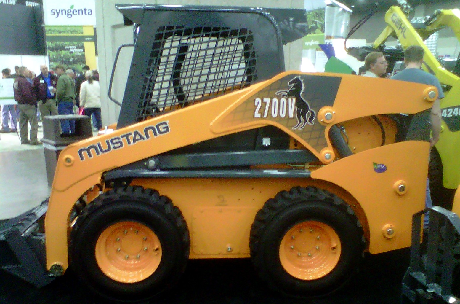 Mustang 2700v Tractor Construction Plant Wiki Fandom