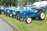 Ford 1000 series set (pre force) at FFA Newby 09 - IMG 2330