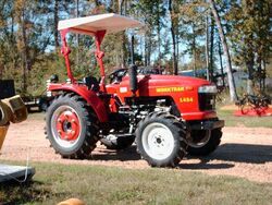 Worktrak L454 MFWD - 2006.jpg