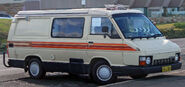 Toyota Hiace Sunchaser van