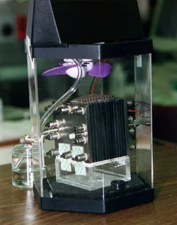 Demonstration model of a direct-methanol fuel cell