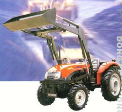 DongFangHong DFH-404Z MFWD-2006.jpg