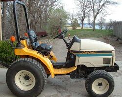 Cub Cadet 7195 MFWD - 1996