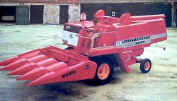 Ebro 527 combine (MF)