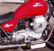  Jackal with a longitudinally mounted 90° V-twin.