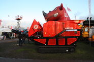 Red Rhino 7000 crusher