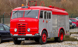 Karrier Ladder Fire Engine (8631547637)