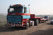 Scania 113M 380 reg L84 MYA Step frame trailer at Donnington -09 - IMG 6231small