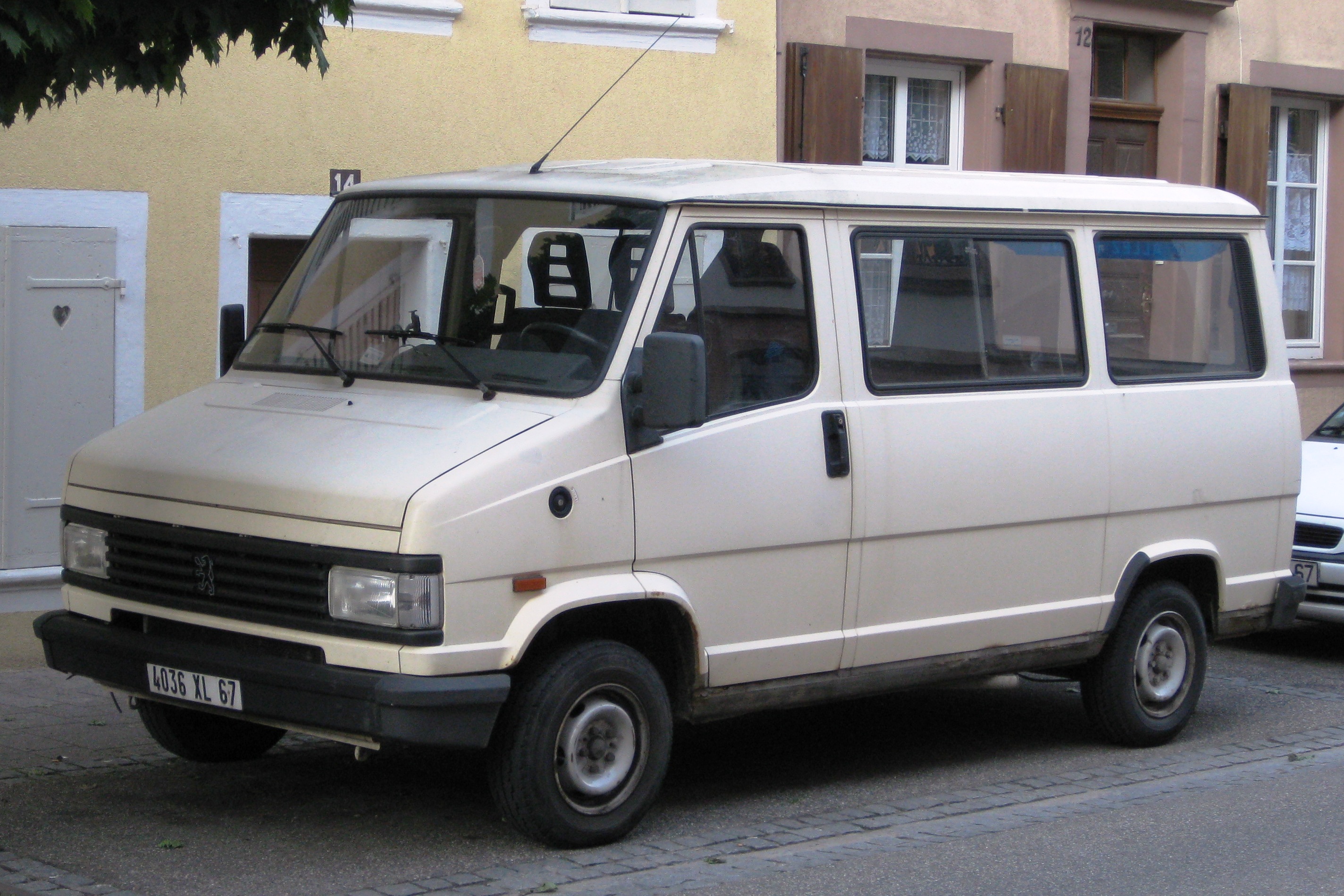 Peugeot Partner, Tractor & Construction Plant Wiki