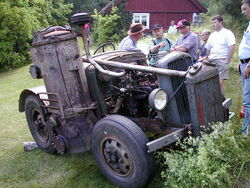 Wood gasifier on epa tractor