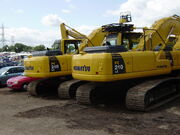 Komatsu PC210 - P6150181.jpg