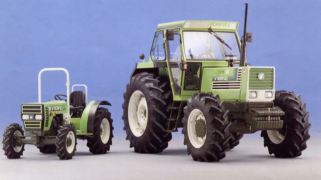 File:Steyr-Diesel Traktor Typ 80 1.jpg - Wikimedia Commons
