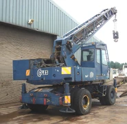 1980s Coles 1820 Yardcrane.jpg (178 KB) 1980s COLES CRANES 1820 Yardcrane Diesel