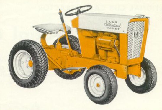 1962 INTERNATIONAL HARVESTER CUB CADET