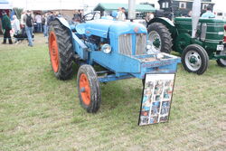 Auto Mower winch on a Fordson at GDSF 08