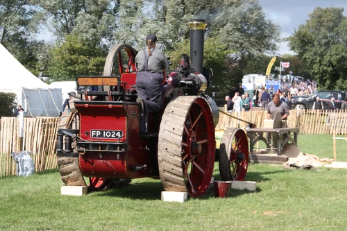 Allchin no. 1105 driving a saw bench